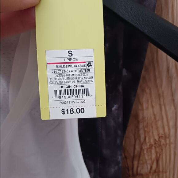 NWT All In Motion Bundle Lot Racer Back Tank Leggings Size Small - Picture 4 of 15